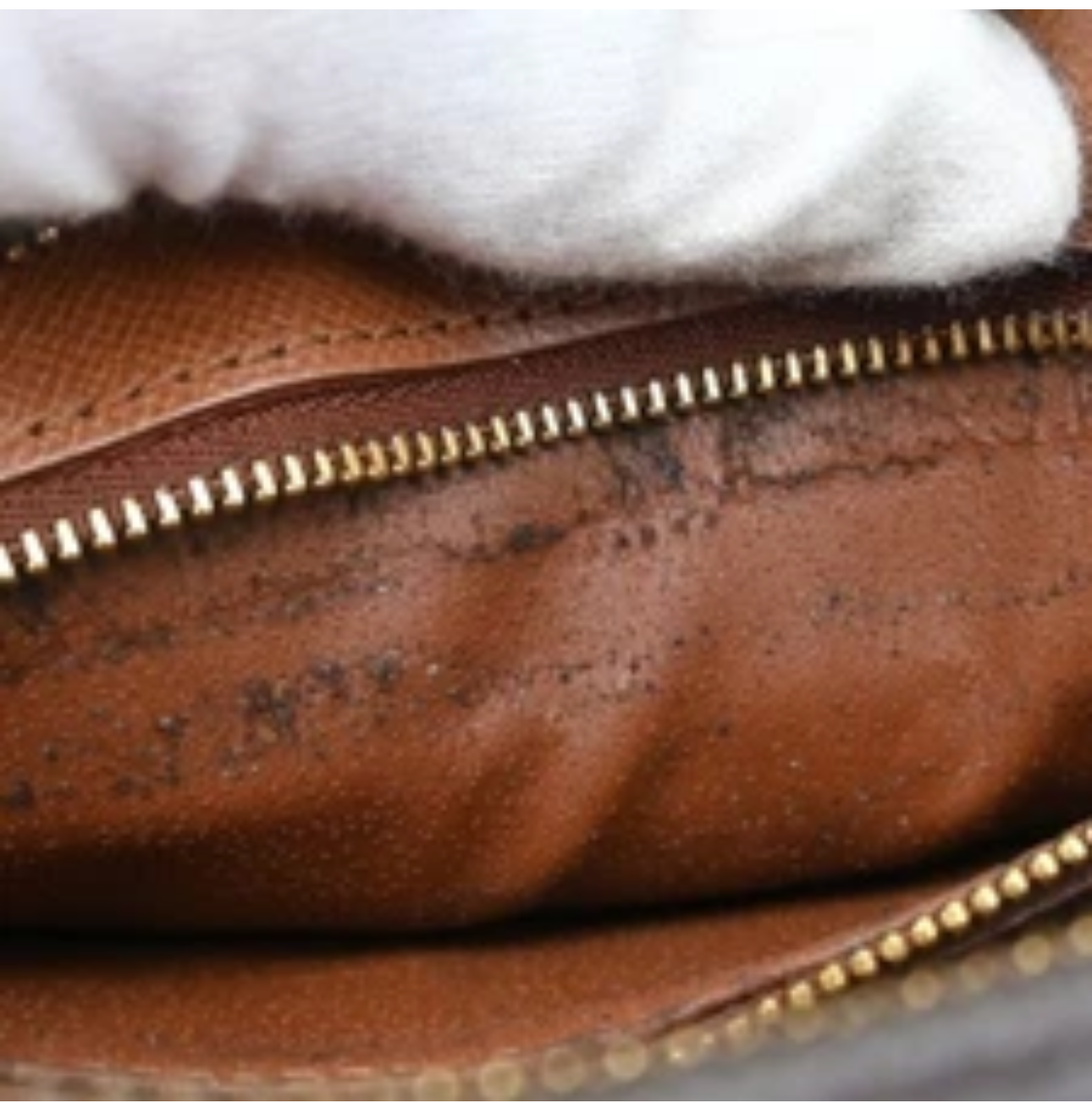 LV Jeune Fille MM Crossbody Monogram